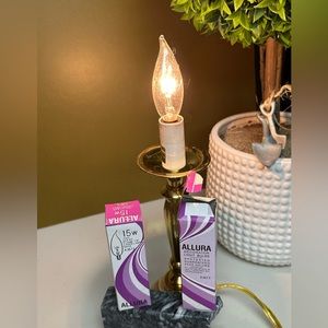 Decorator Light Bulb 15W - Clear Flame Tip Candelabra